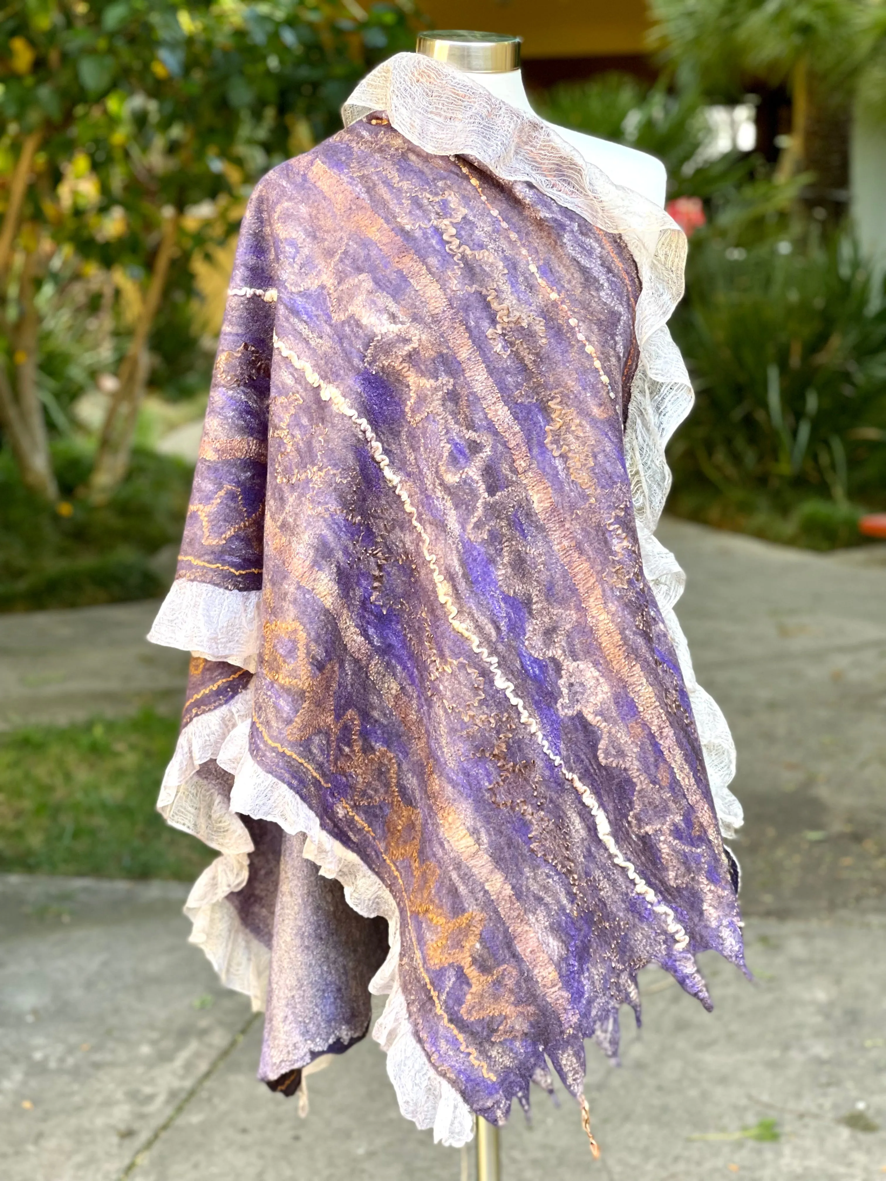 Nunofelting Silk Scarf for Women, Hand Felt Shoulder Wrap, Nuno Felted Scarf, Wedding Textured Shawl, Felt Silk Scarf, Wool Scarf