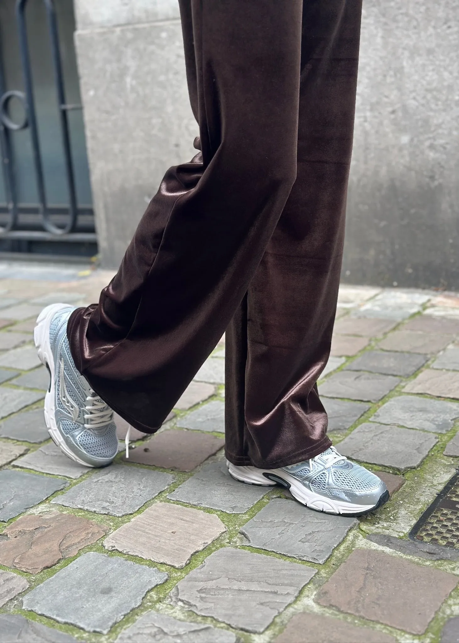 VELVET PANT | BROWN